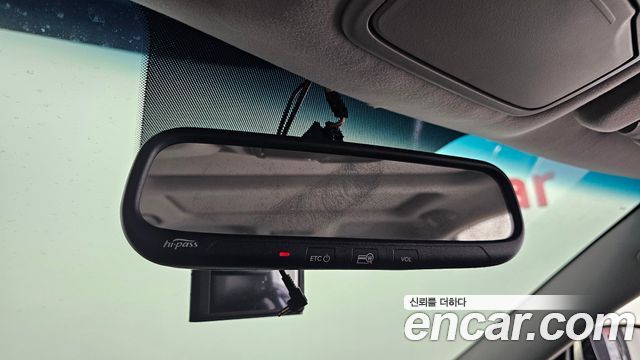 Kia K7 2013 — photo 18