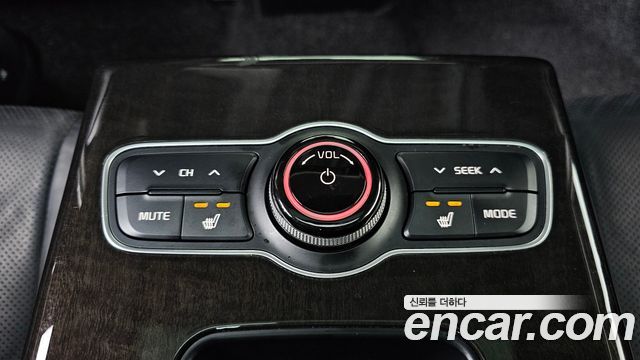 Kia K7 2013 — photo 19