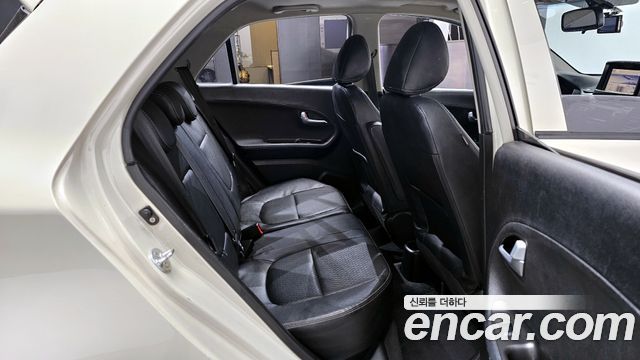 Kia morning 2013 — photo 17