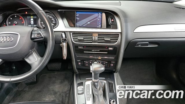 Audi A4 2015 — photo 13