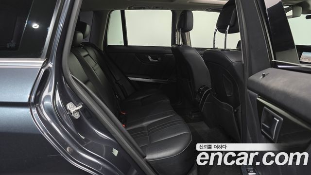 Mercedes-Benz GLK-Class 2013 — photo 11
