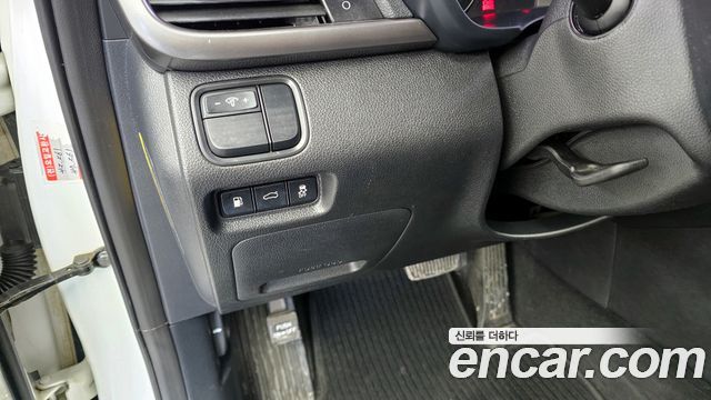 Kia K5 2016 — photo 16