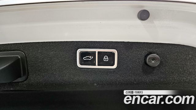 Genesis G70 2022 — photo 19