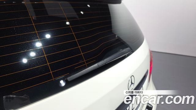 Mercedes-Benz B-Class 2018 — photo 27