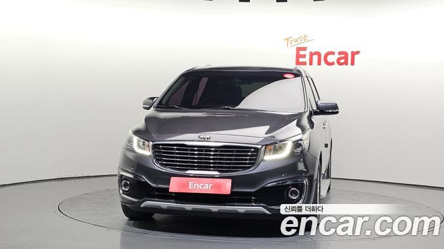 Kia Canival 2018 — photo 3