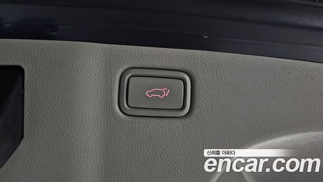 Kia Canival 2018 — photo 25