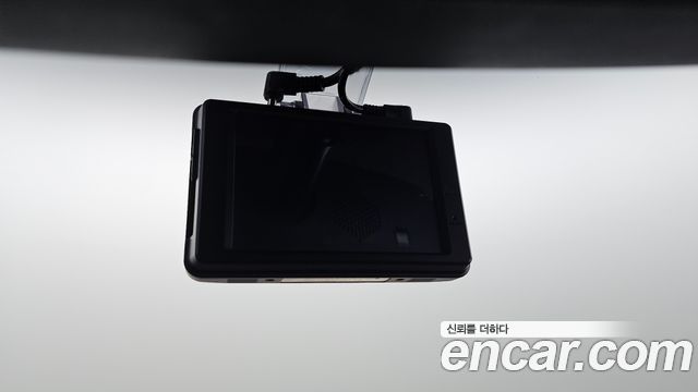Kia Canival 2018 — photo 27