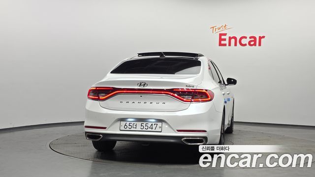 Hyundai Grandeur 2018 — photo 4