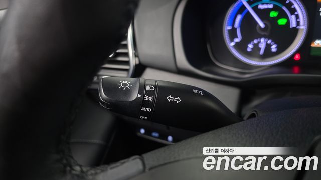 Hyundai Grandeur 2018 — photo 16