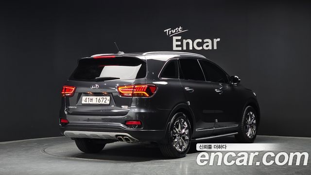 Kia Sorento 2018 — photo 2