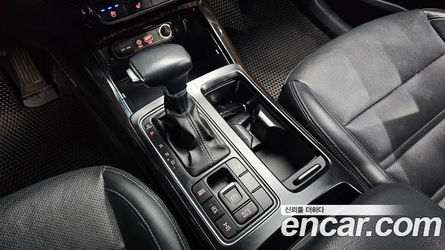 Kia Sorento 2018 — photo 12