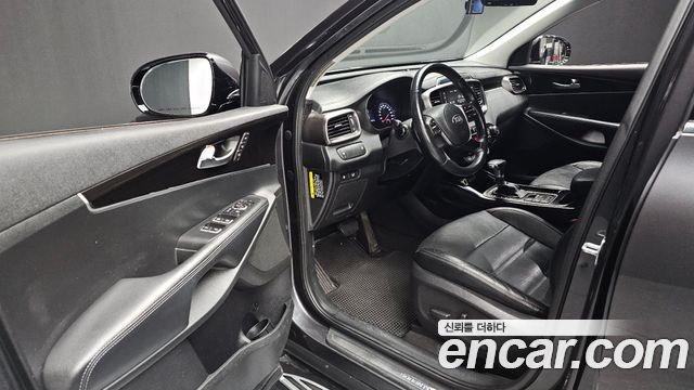 Kia Sorento 2018 — photo 17