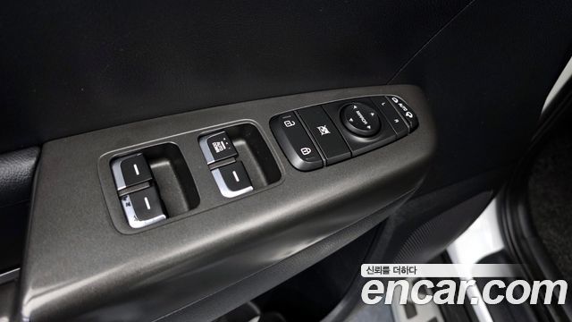 Kia Sportage 2018 — photo 17