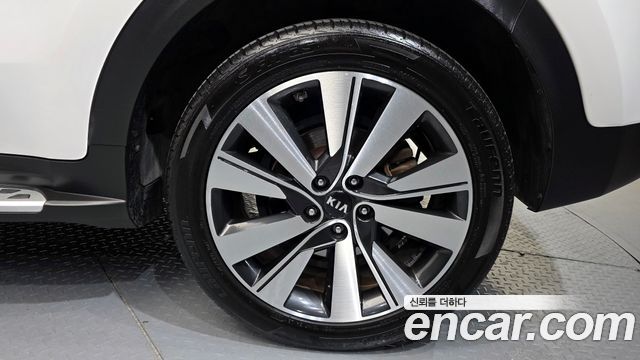 Kia Sportage 2018 — photo 7
