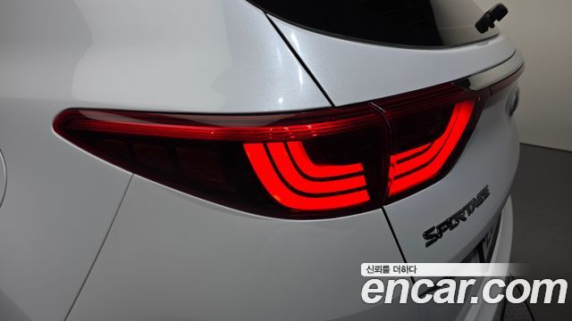Kia Sportage 2018 — photo 9