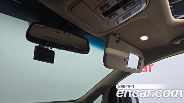 Kia Canival 2019 — photo 24