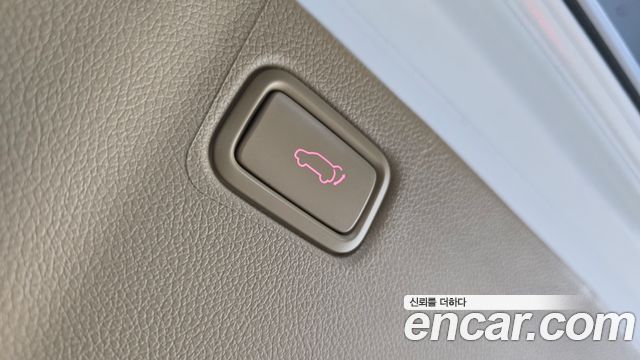 Kia Canival 2019 — photo 26