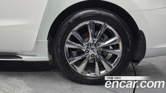 Kia Canival 2019 — photo 7