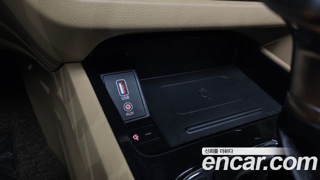 Kia Canival 2019 — photo 28