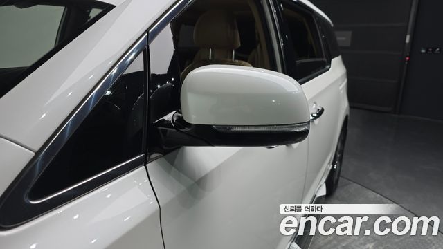 Kia Canival 2019 — photo 33