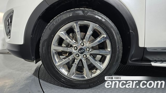 Kia Sorento 2017 — photo 5