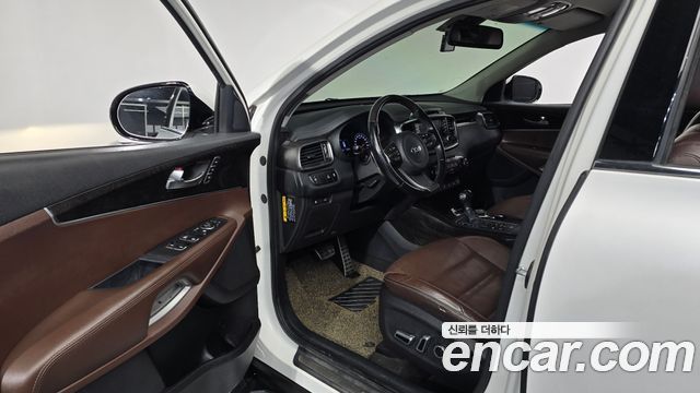 Kia Sorento 2017 — photo 10