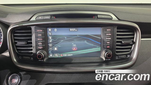 Kia Sorento 2017 — photo 14