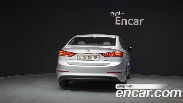 Hyundai AVANTE 2016 — photo 4