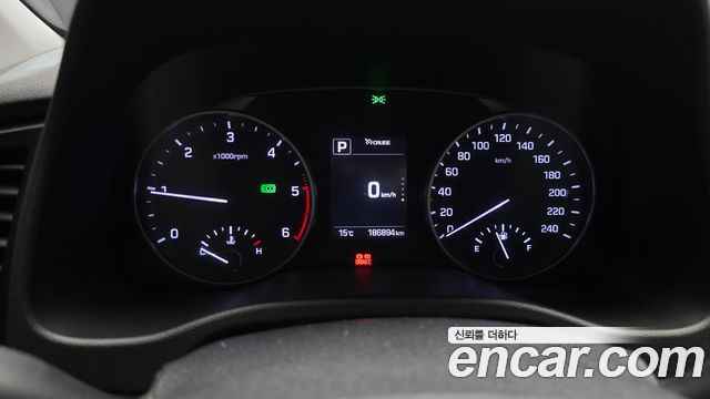 Hyundai AVANTE 2016 — photo 8