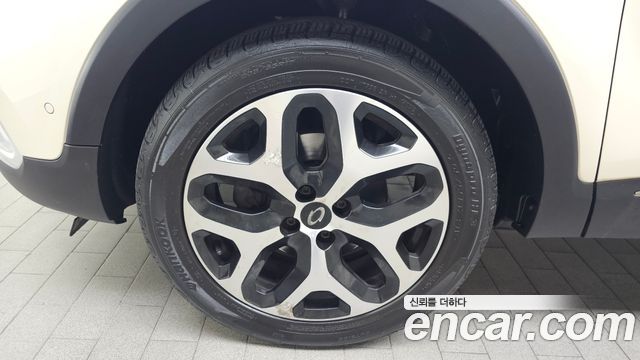 Renault Korea QM3 2018 — photo 5