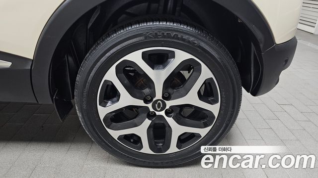 Renault Korea QM3 2018 — photo 7