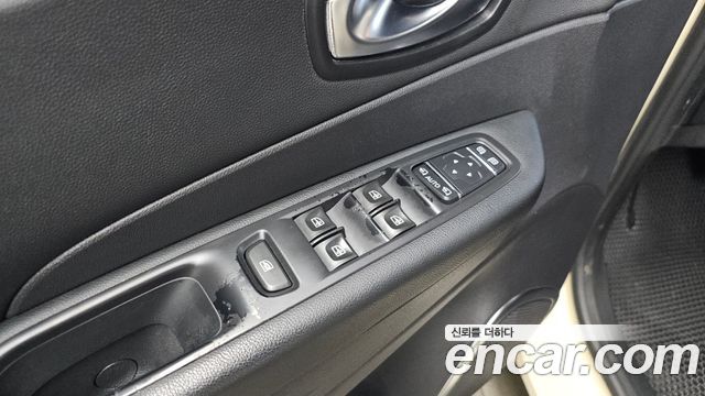 Renault Korea QM3 2018 — photo 30