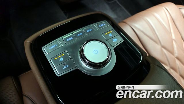 Genesis G80 2024 — photo 24