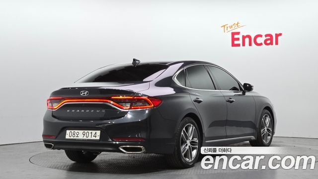 Hyundai Grandeur 2018 — photo 2