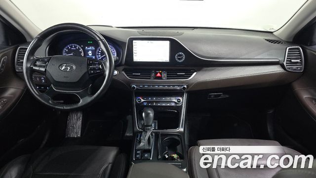 Hyundai Grandeur 2018 — photo 10