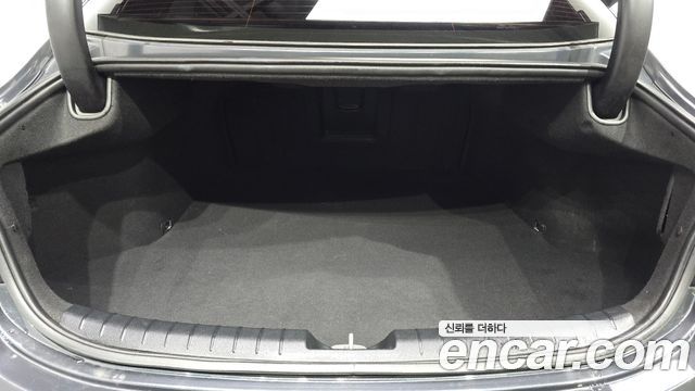 Hyundai Grandeur 2018 — photo 26