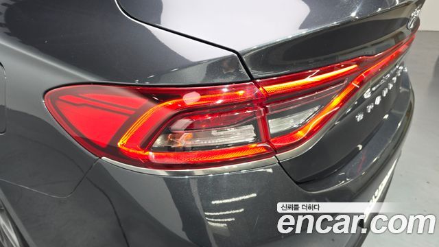 Hyundai Grandeur 2018 — photo 9