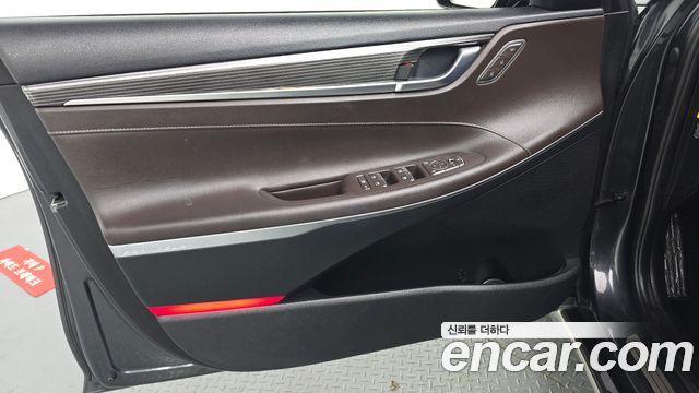 Hyundai Grandeur 2018 — photo 14