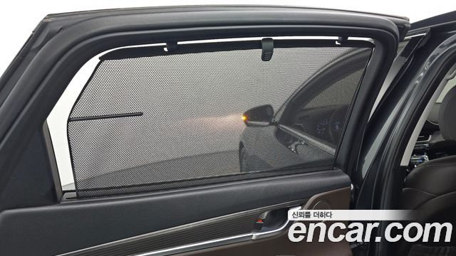 Hyundai Grandeur 2018 — photo 30
