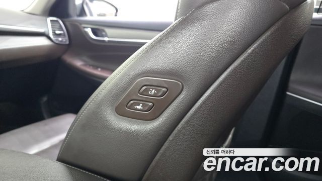 Hyundai Grandeur 2018 — photo 31