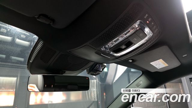 Mercedes-Benz GLE-Class 2021 — photo 23