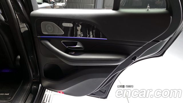 Mercedes-Benz GLE-Class 2021 — photo 15