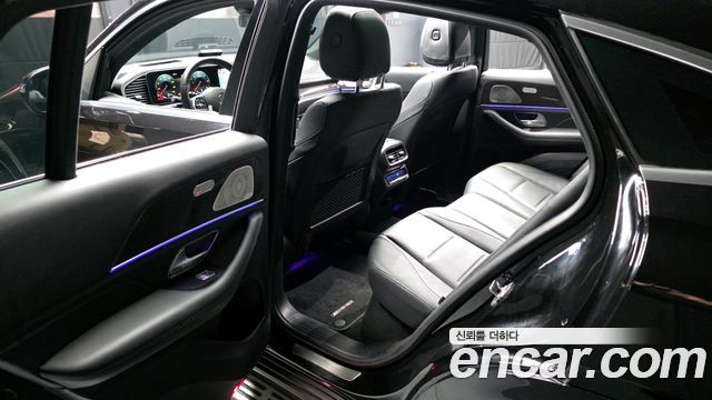 Mercedes-Benz GLE-Class 2021 — photo 16