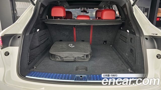 Porsche Cayenne 2023 — photo 18