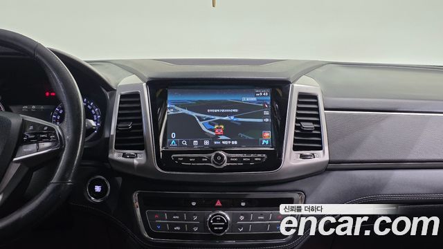 KG Mobility Rexton 2019 — photo 16