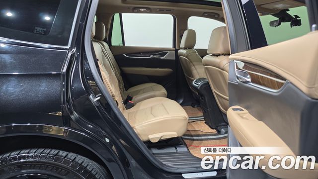 Cadillac XT6 2021 — photo 18