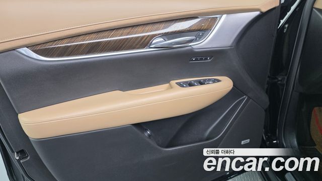 Cadillac XT6 2021 — photo 14