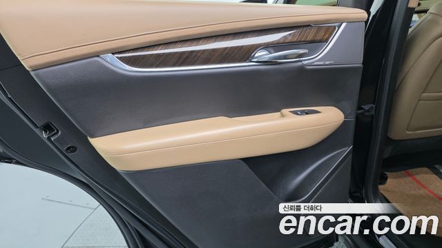 Cadillac XT6 2021 — photo 15