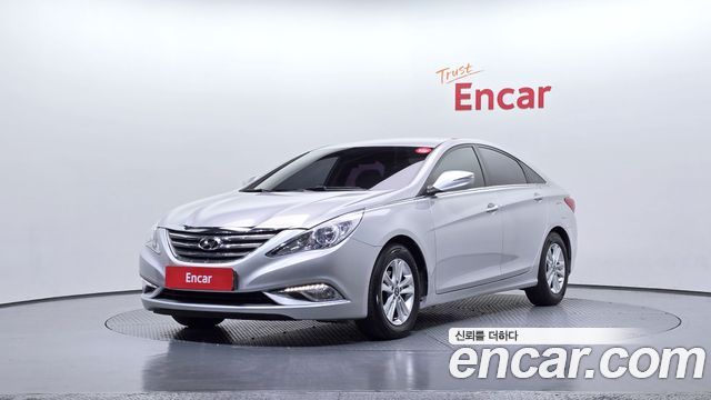 Hyundai Sonata 2013 — photo 1