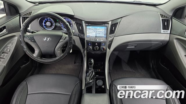 Hyundai Sonata 2013 — photo 10
